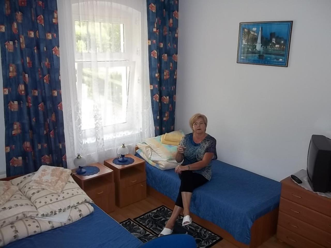 Osrodek Wypoczynkowy Buenos Aires Bed & Breakfast Kudowa Zdroj Ngoại thất bức ảnh